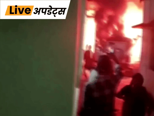 ओडिशा के मयूरभंज में एंबुलेंस में ऑक्सीजन सिलेंडर फटा, 1 की मौत; 2 झुलसे|देश,National - Dainik Bhaskar