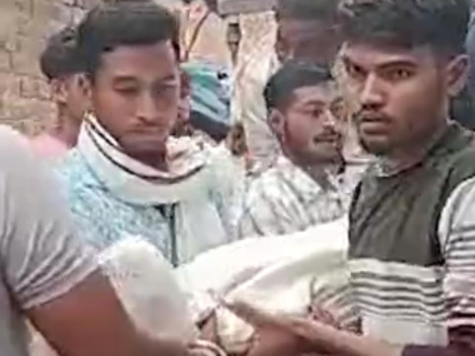 लिनेश ने सुसाइड से पहले अपने WhatsApp स्टेटस पर पत्नी और ससुराल वालों से परेशान होने की बात लिखी थी।