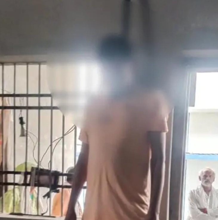 पोटियाडीह गांव के लिनेश साहू ने 7 दिसंबर 2024 को अपने घर में फांसी लगाकर आत्महत्या कर ली थी।
