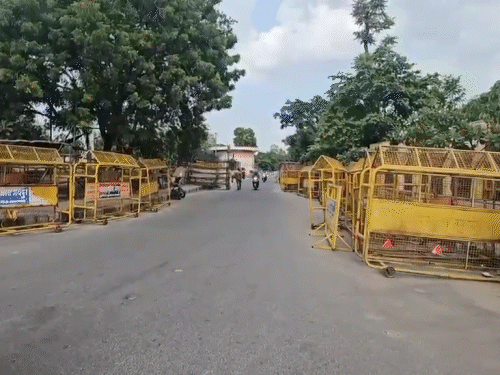 ब्लैक स्पॉट पर दुर्घटनाओं को रोकने के लिए ट्रैफिक पुलिस ने कई सुधारात्मक उपाय सुझाए हैं।