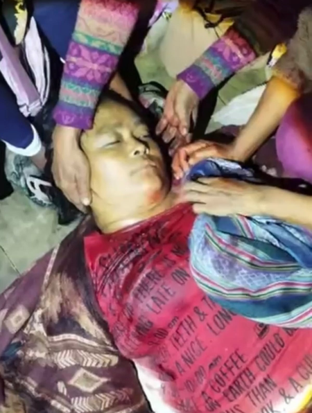 कुकी-बहुल गांव 'चसाड' में महिला की गोली मारकर हत्या की गई। इसके बाद ही दोनों समुदाय में हिंसा भड़क गई।