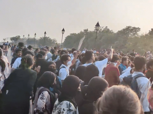 दिल्ली में 38 हजार सुरक्षाकर्मी, 7000 लोग हिरासत में; जंतर-मंतर नहीं पहुंच सके CJP प्रदर्शनकारी|देश,National - Dainik Bhaskar