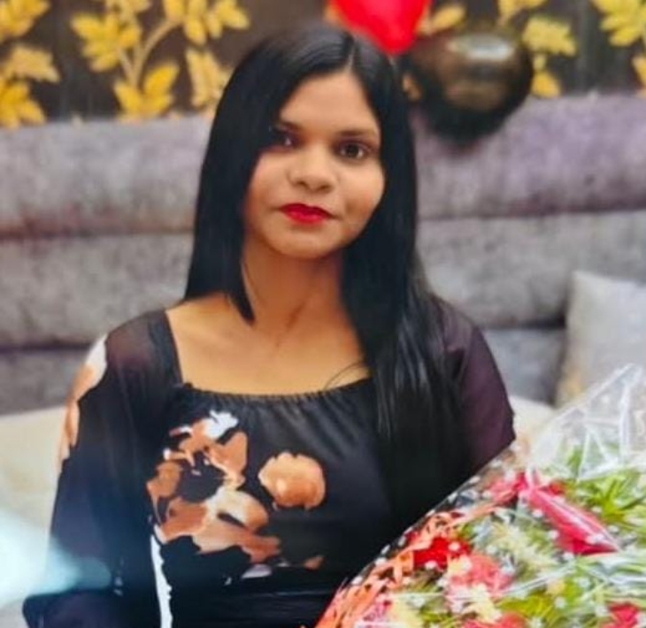 पिंकी मानिकपुरी (22) ने सुसाइड कर जान दे दी।