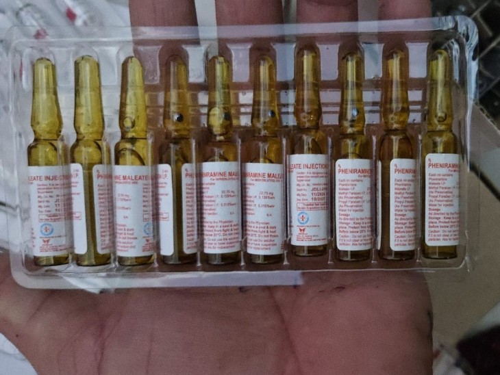अकबर खान से जब्त किए गए इंजेक्शन।