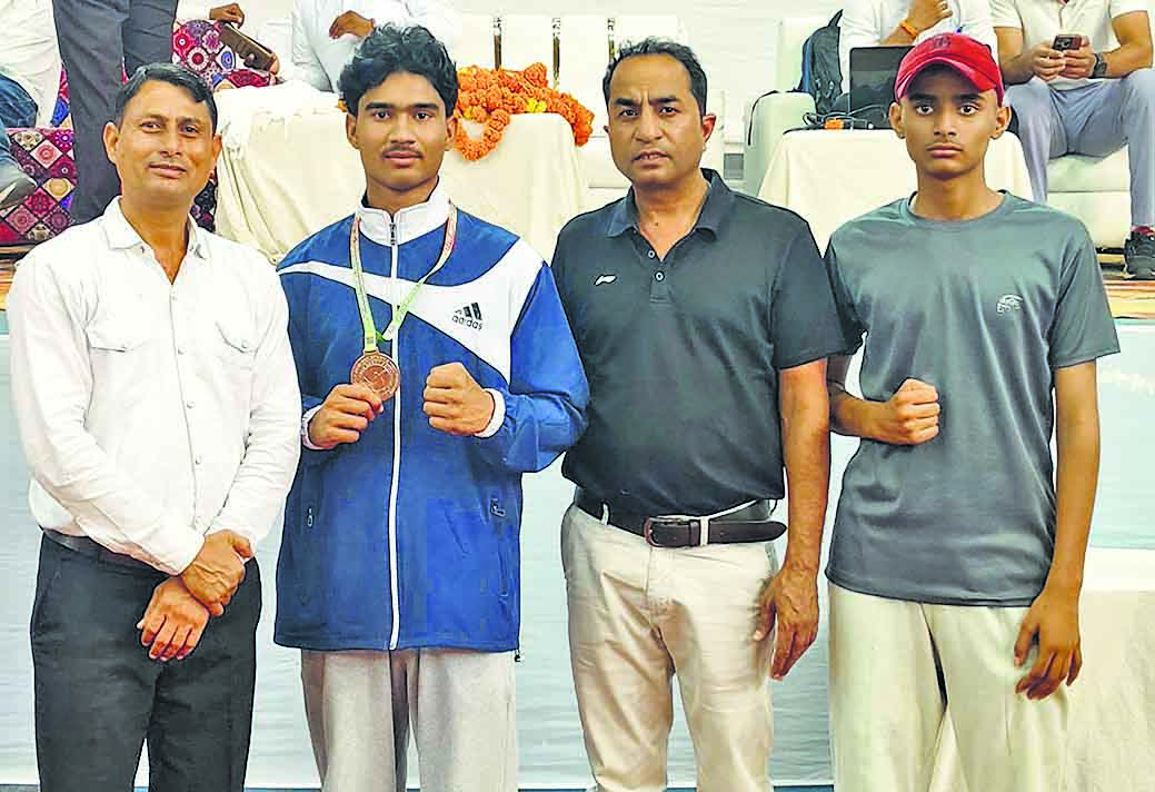 Abhay won silver medal in Wushu competition