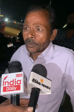 लड़की के पिता महेंद्र ने बताया कि बेटू सुबह ऑफिस के लिए निकली थी। इसके बाद हमें यहां पहुंचने पर नदी में कूदने की जानकारी मिली।