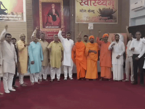 पानीपत में हुई आर्य समाज की मीटिंग, 15 नवंबर को जींद के गुरुकुल में लगेगा मंच|पानीपत,Panipat - Dainik Bhaskar