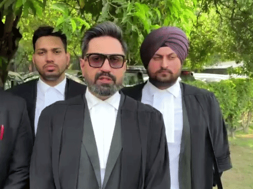 एडवोकेट भूपिंदर नागपाल ने कहा कि सुप्रीम कोर्ट ने कथित भ्रष्टाचार मामले में जांच पर रोक लगाने से इनकार कर दिया।
