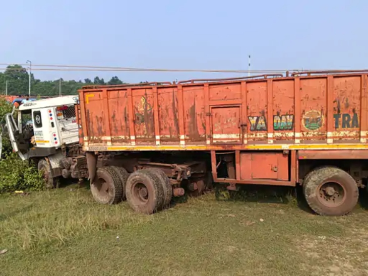हादसे के बाद ट्रक ड्राइवर मौके से फरार हो गया।