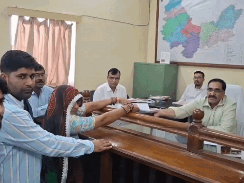 भाजपा-कांग्रेस के प्रत्याशियों की लिस्ट का इंतजार; 16 अक्टूबर तक होंगे नामांकन|सीकर,Sikar - Dainik Bhaskar