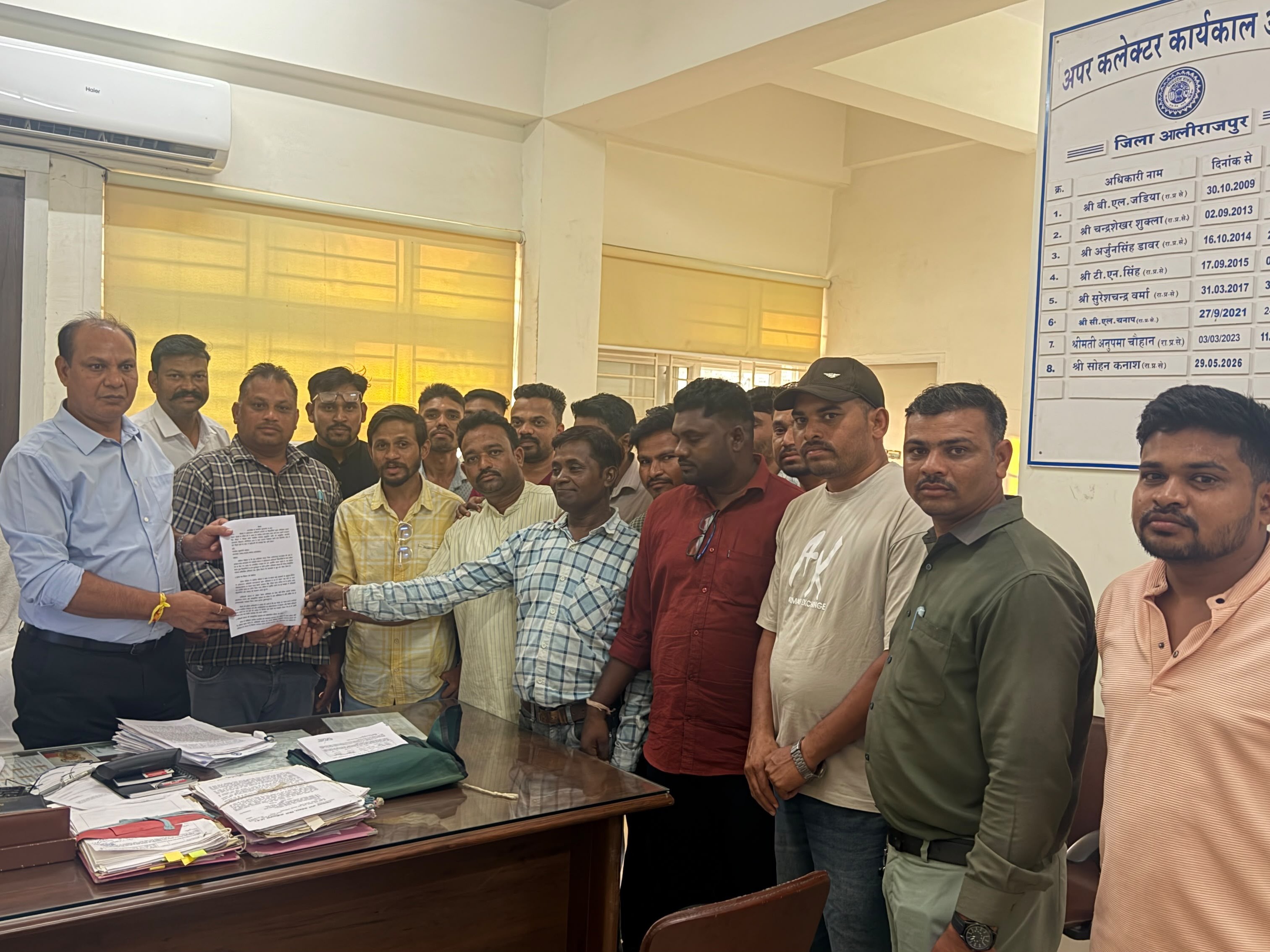 Alirajpur Protest: Tribal Demand Atrocity Act Against TI Over Johar Row