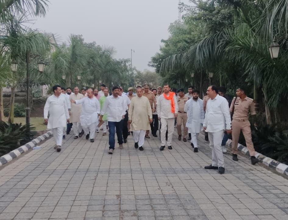भाजपा के क्षेत्रीय अध्यक्ष नवाब सिंह नागर सुंदरदीप कॉलेज में सीएम के आगमन की तैयारियों का जायजा लेने पहुंचे।