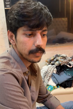 आरोपी मॉडल शिवा से पूछती है कि उसने चोरी कब की थी- सितंबर में या अक्टूबर में। शिवा जवाब देता सुनाई देता है।