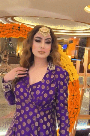 दैनिक भास्कर ने 12 अक्टूबर को ही बता दिया था कि श्रद्धा अपने पुराने दोस्त के साथ नेपाल भाग गई है।