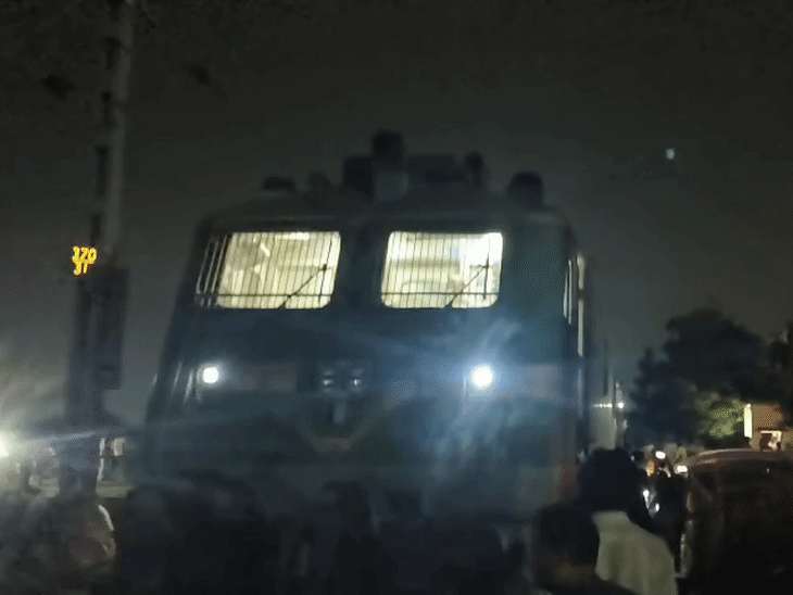 रतलाम से हिसार जा रही थी ट्रेन।
