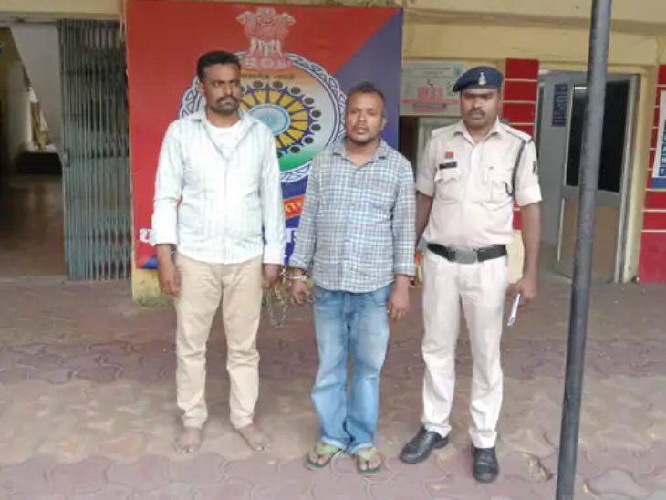 उठाईगिरी के मामले में पुलिस ने 2 आरोपियों को अरेस्ट किया है।