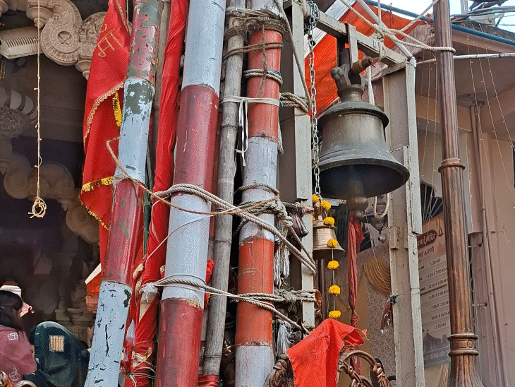 शारदीय नवरात्र के दौरान जबलपुर के खेरमाई मंदिर परिसर में मेले का आयोजन किया जाता है, जिसमें बड़ी संख्या में श्रद्धालु आते हैं।