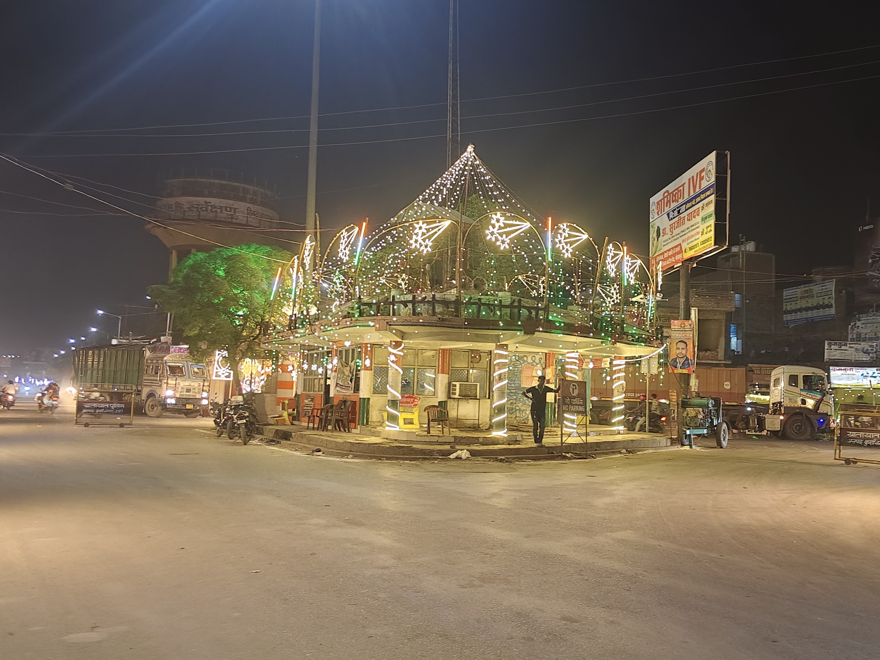 Padrauna Subhash Chowk Durga Pandal | Shardiya Navratri Darshan Photos