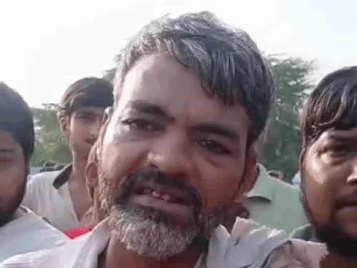 मृतक युवक के पिता का आरोप है पैसे ना देने पर उसके बेटे की हत्या हुई है।