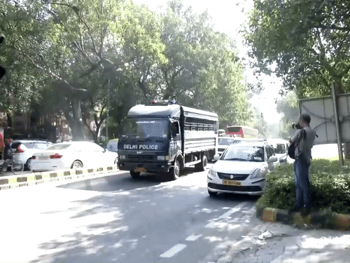 बॉम्बे HC बोला- प्रदर्शनकारी अपराधी न हो, बैकग्राउंड जानना जरूरी: 2 अक्टूबर को मुंबई में जुटे थे CJP समर्थक, 500 के खिलाफ केस दर्ज 19 1792426585585