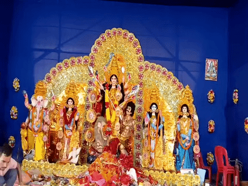 सेक्टर-4एफ में 1991 से लगातार दुर्गापूजा होती आ रही है।