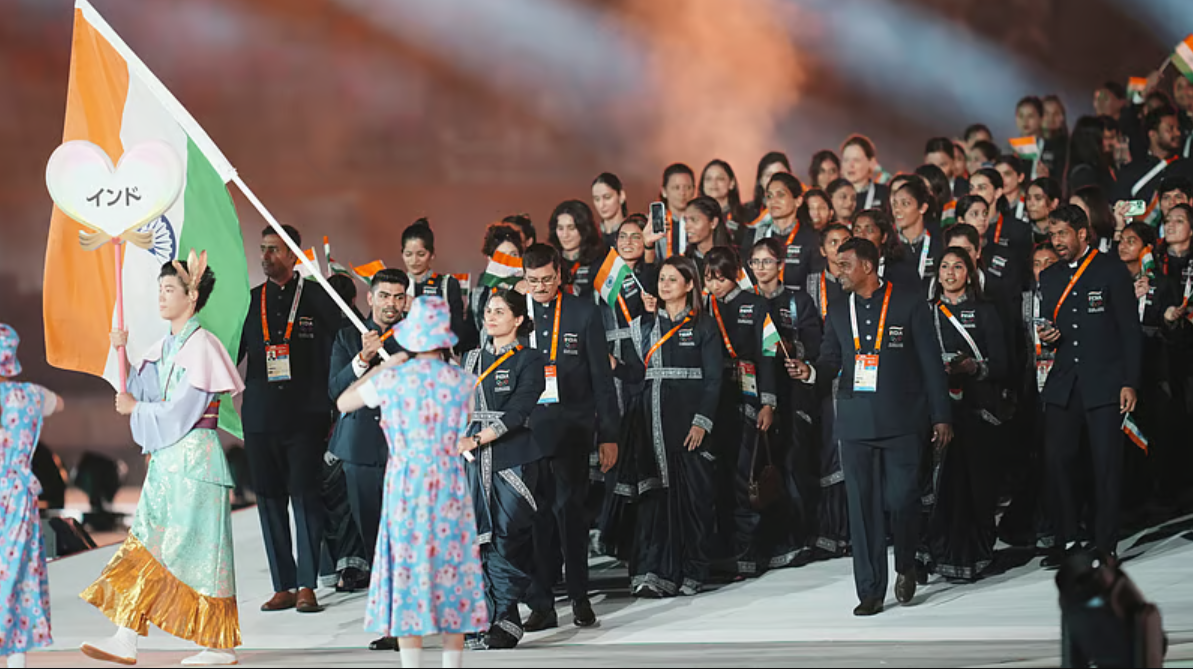 जापान के सम्राट नारुहितो ने खेलों के उद्घाटन की घोषणा की। भारत ने 281 सदस्यों का दल भेजा है।