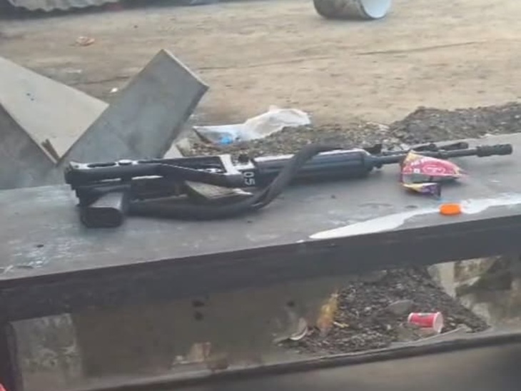 Ambikapur News | Durg Police ASI Constable Suspended Drunk Rifle Seized