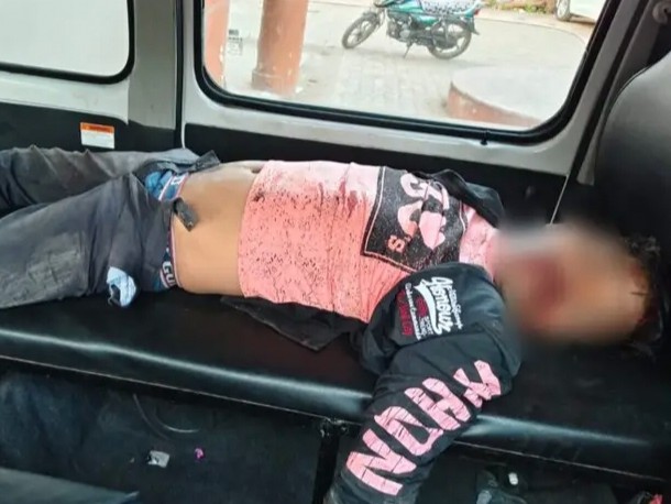 घटना के बाद युवक को अस्पताल ले जाने से पहले उसकी मौत हो गई। - Dainik Bhaskar