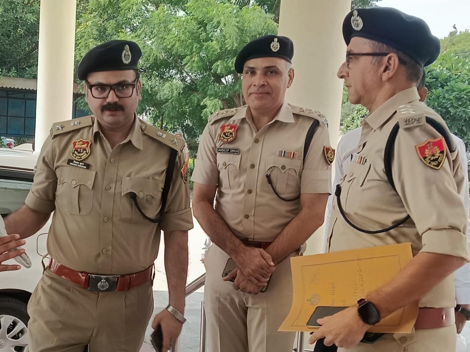 आईपीएस विक्रांत भूषण ने बुधवार को गोहाना में अधिकारियों ने स्वागत किया।