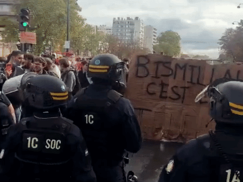 Students are protesting against the poor condition of schools in France.