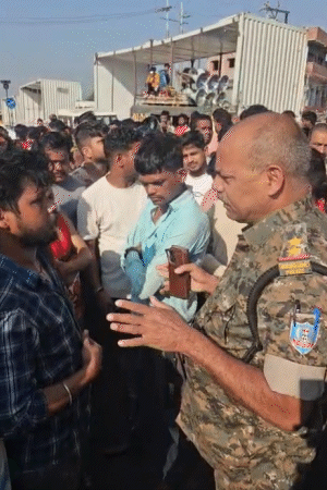 लोगों का कहना है कि अंडरपास बनने से स्थानीय लोगों को सड़क पार करने में सुविधा होगी और हादसों का खतरा कम किया जा सकेगा।