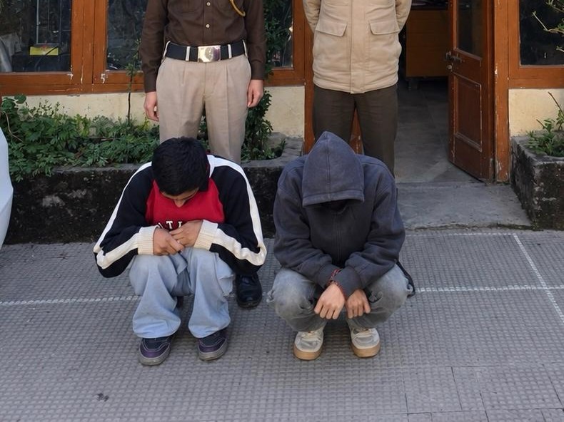 Shimla Police Arrest Drug Peddlers | Heroin Seized in Haryana Roadways Bus