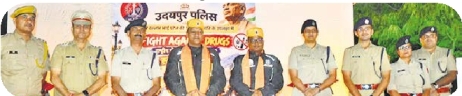 Unity Web Player Emulator Play 'Naxal Mukt Bharat' to be staged at Statue of Unity on 31st; Lake ...