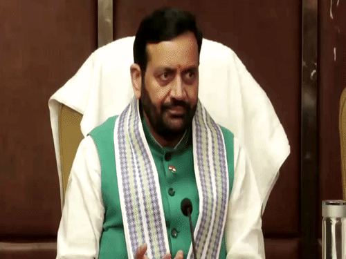 रोहतक में लाइट चालू नहीं की; कुछ दिन पहले SDO से प्रमोट होकर एक्सईएन बने|रोहतक,Rohtak - Dainik Bhaskar
