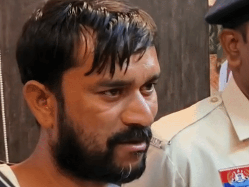 आरोपी बोला- मैं खुद वो शराब पीना चाहता था।