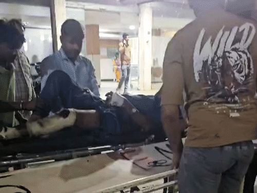 ड्राइवर पर फोन में व्यस्त होने का आरोप; काम से घर लौट रहे थे|पानीपत,Panipat - Dainik Bhaskar