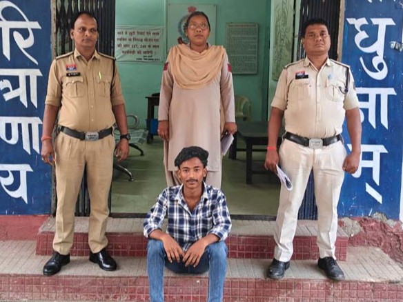 रेप के आरोपी को पुलिस ने गिरफ्तार कर जेल भेज दिया है। - Dainik Bhaskar
