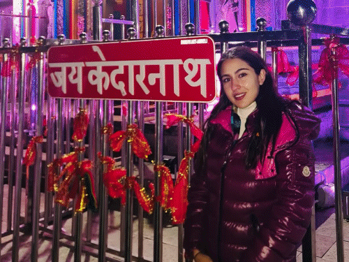 सारा अली खान ने 15 फरवरी 2026 को केदारनाथ से जुड़ी तस्वीरें शेयर की थीं।