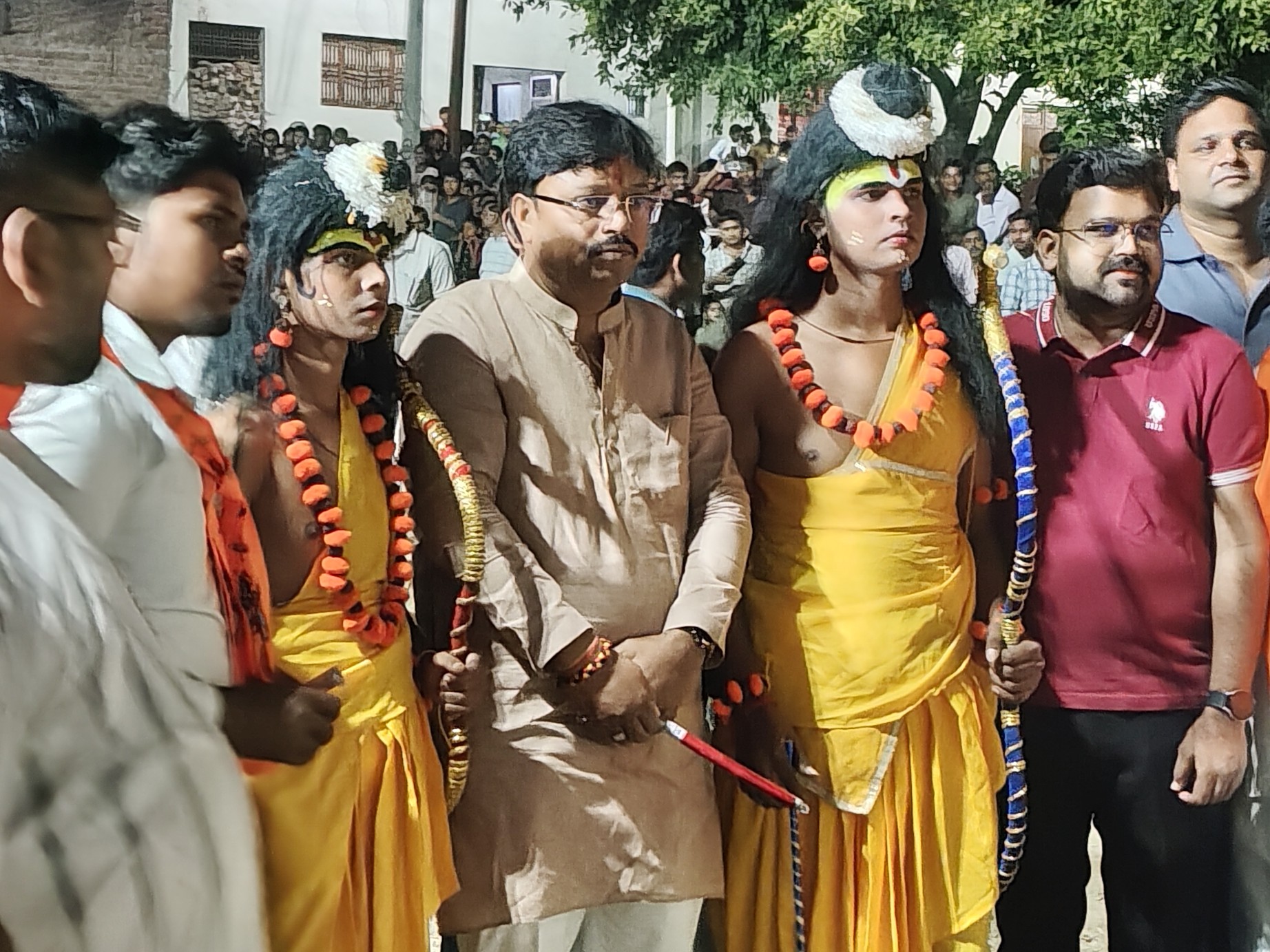 Dussehra In Hathras | Harsh Kant Kushwaha Burns Ravan Effigy In Purdil ...