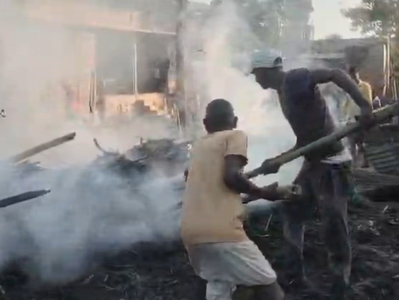 Katihar Fire Accident | Massive Blaze Destroys Houses And Cash Savings