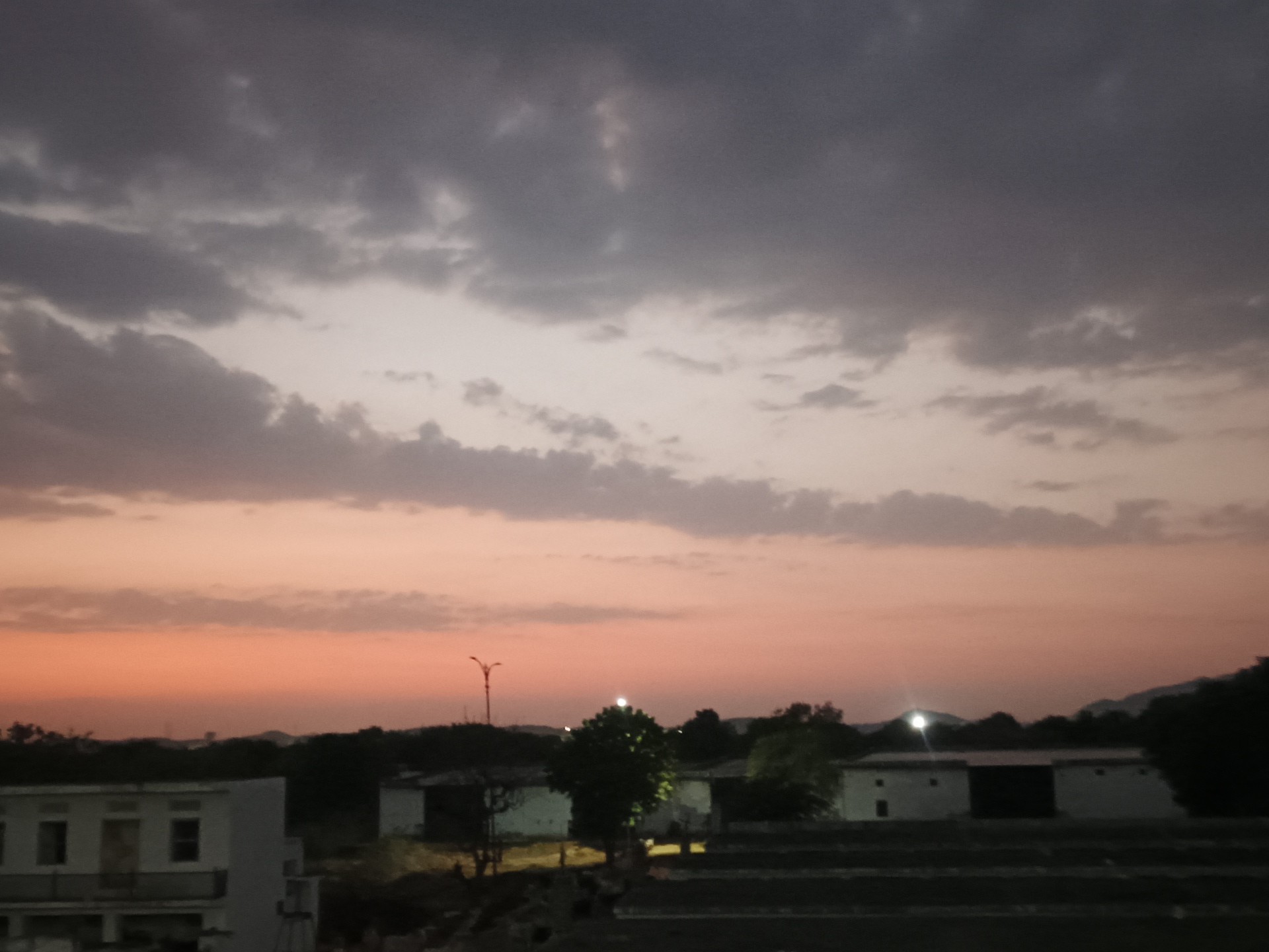 Image Weather Day Amet Weather Update | Morning-Evening Chill Increases, Day Remains Hot