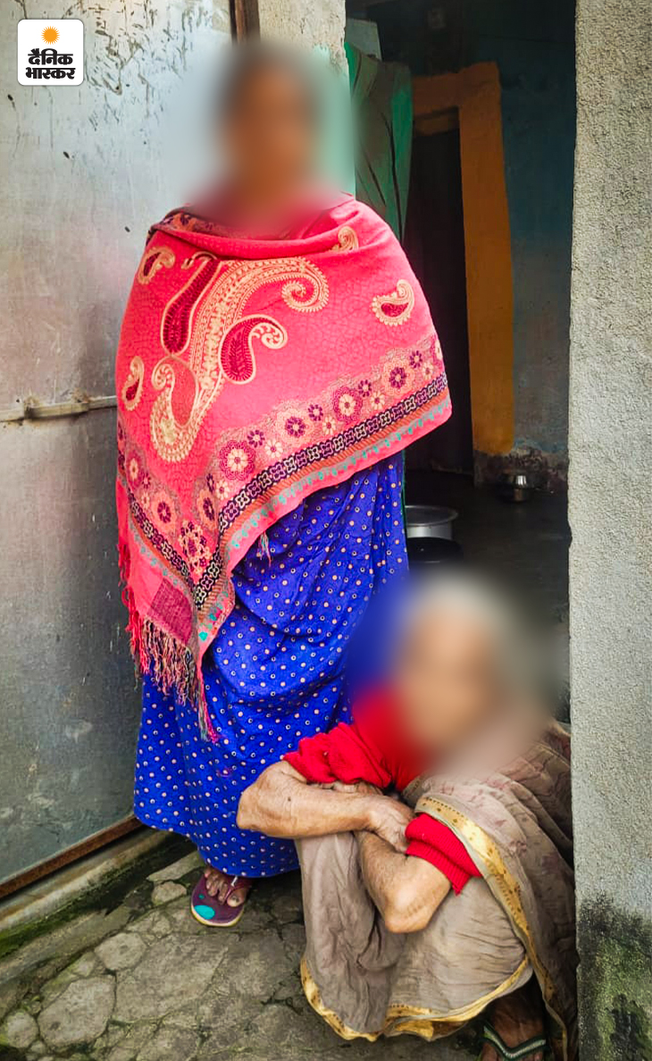 सोनागाछी की रहने वाली फातिमा और नूरी ने भी SIR का फॉर्म जमा किया था।