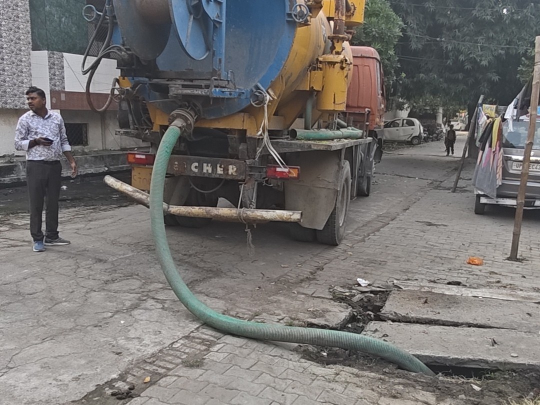 Kanpur Juhi Gaushala Sewer Cleaning | Corporator Action & Jal Kal Dept