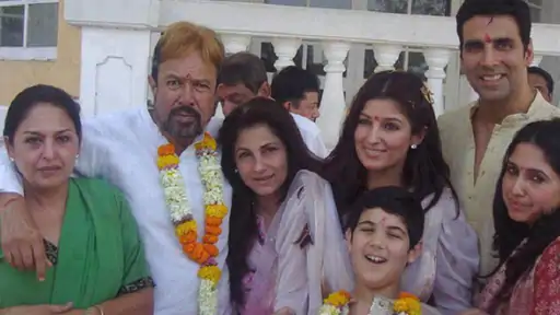 अनीता ने डिंपल कपाड़िया और उनके परिवार के खिलाफ घरेलू हिंसा कानून के तहत मामला भी दर्ज कराया था।