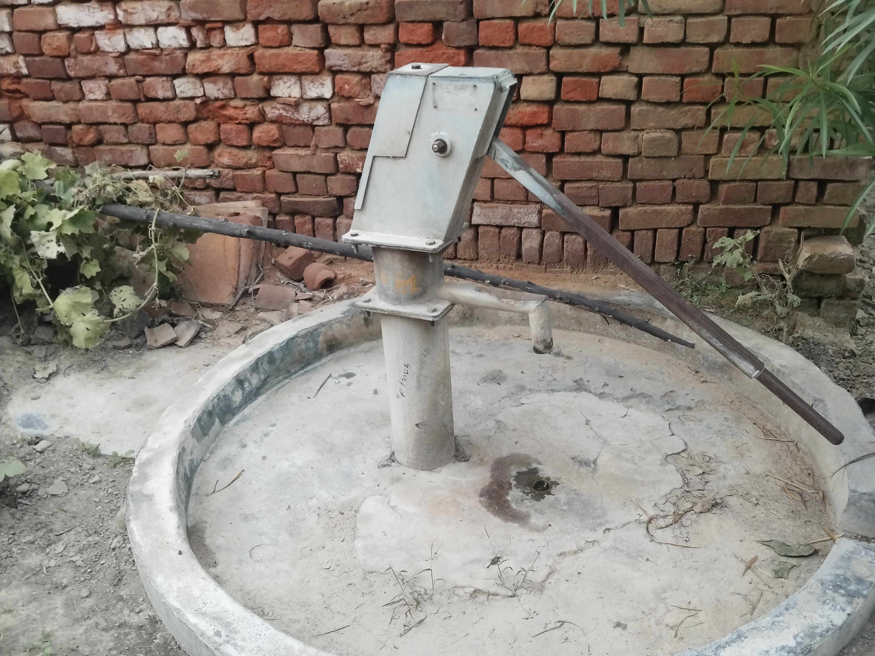 Ayodhya: Handpump Repair Demand in Shyama Prasad Mukherjee Ward