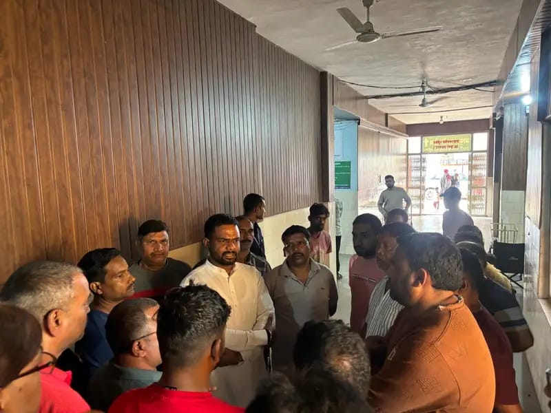 हास्पिटल पहुंचे विधायक
