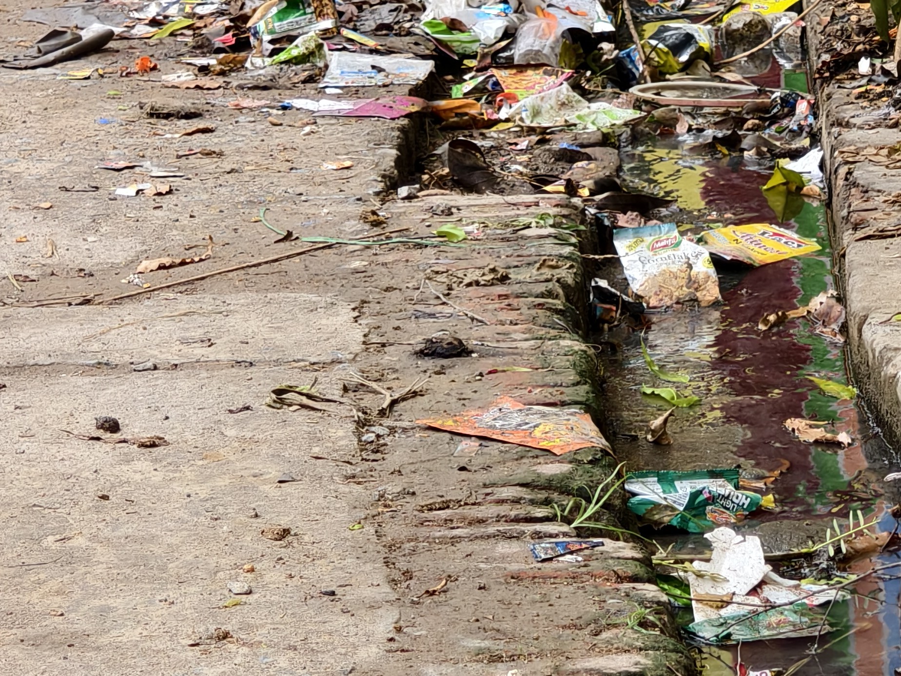 Devaran Gadiya News | Drainage Blockage Causes Disease Outbreak Risk