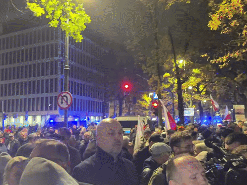 Thousands of Polish citizens gathered in front of the Constitutional Tribunal building in Warsaw.
