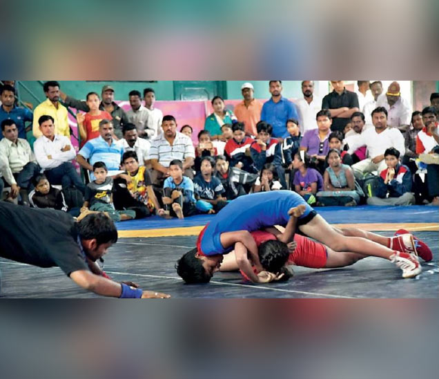 Wrestling tournament in akola राज्यस्तरीय शालेय कुस्ती स्पर्धेत
