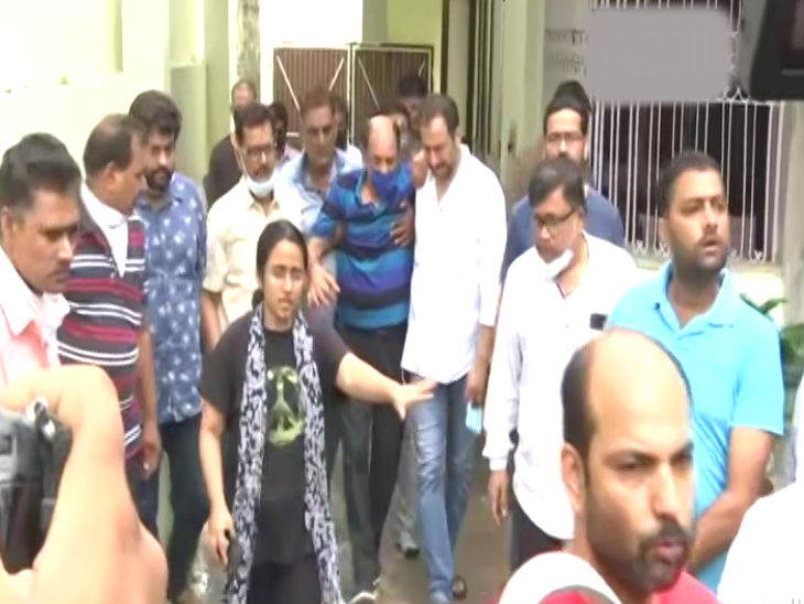 Sushant Singh Rajput Funeral Live; Sushant Singh Rajput Last Rites ...